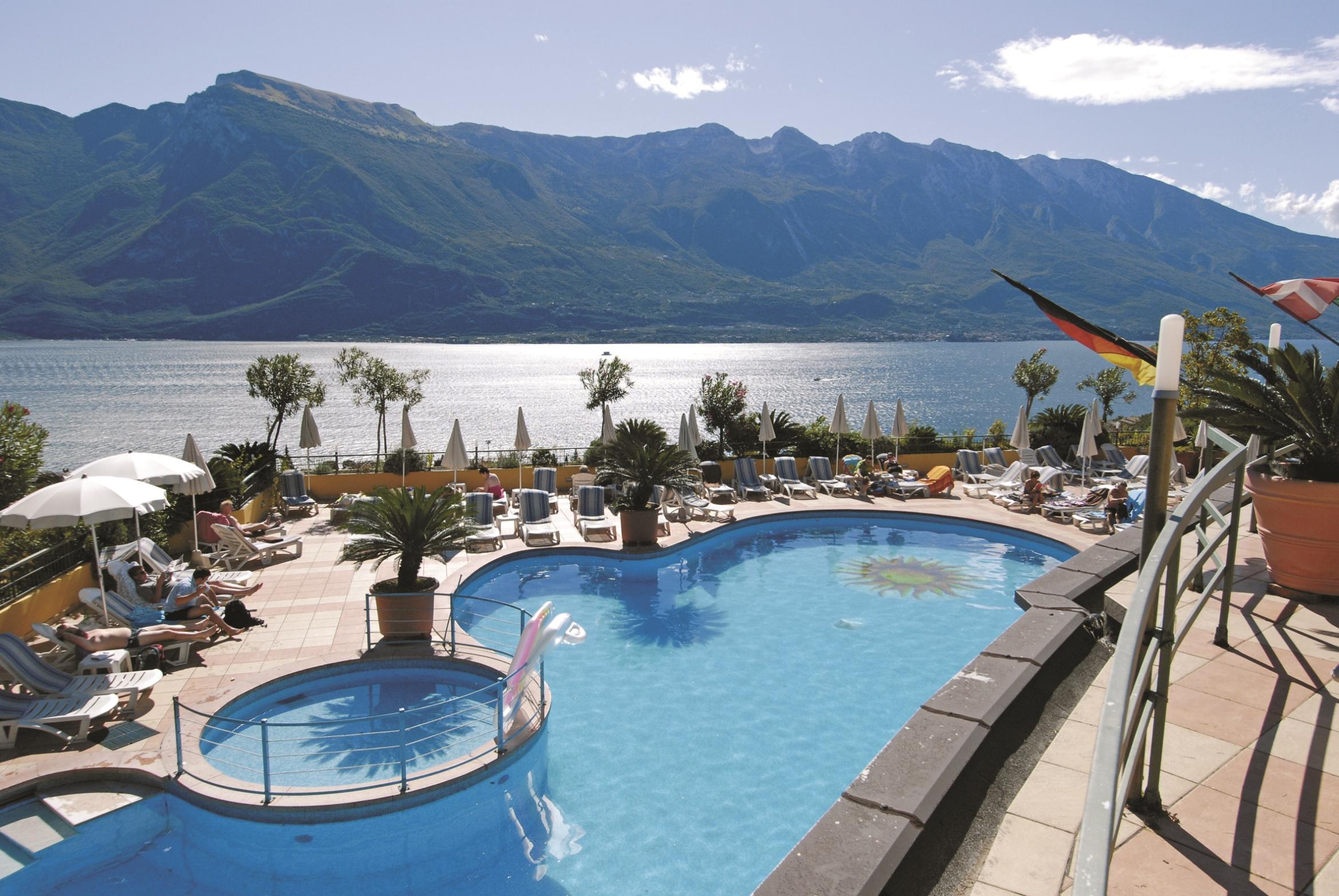 Hotel San Pietro Limone sul Garda Exterior foto